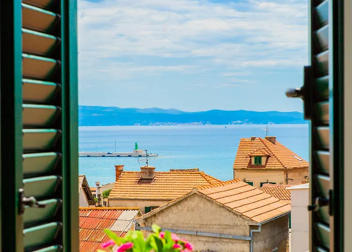 Апартаменты Smile Lux With View *